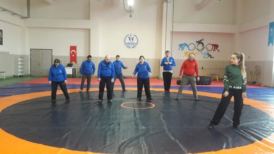 ‘Mutlu Çarşamba’