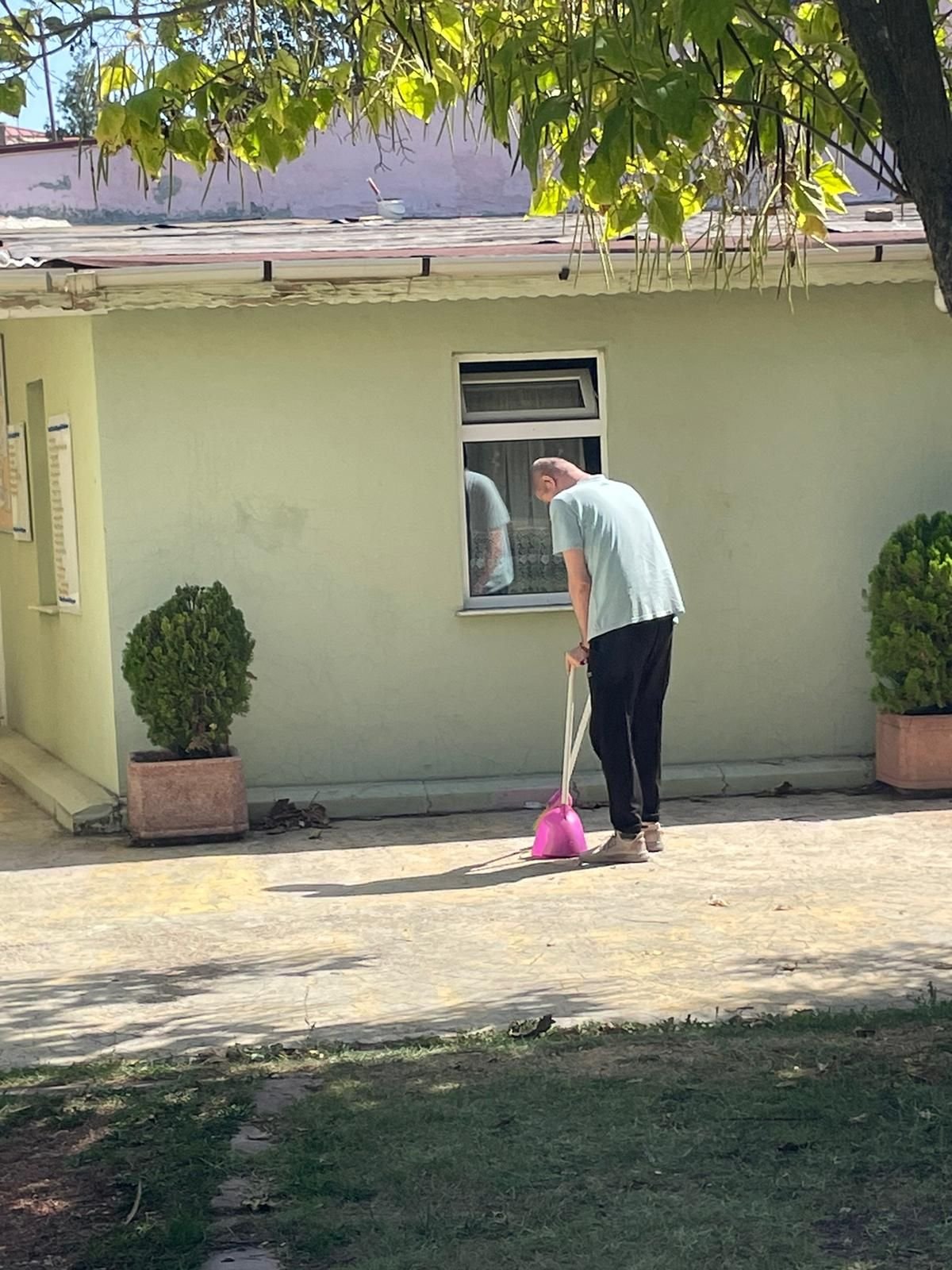 Temizlik Yapmak Görev Bilinci Kazandırır