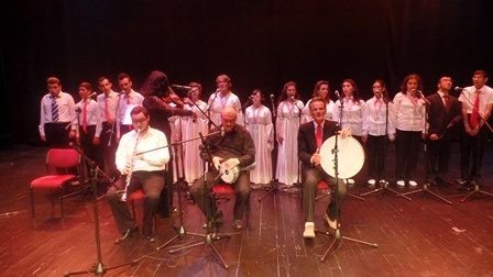 Aşk’ın ve Sevgi’nin Korosu