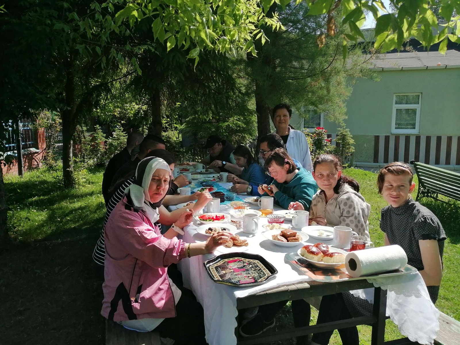 Meleklerimizle Güzel Bir Kahvaltıda Buluştuk